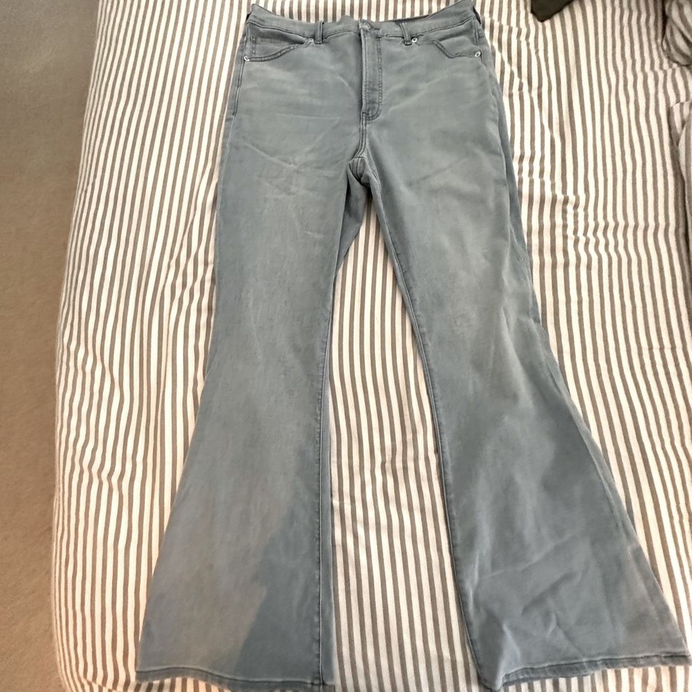 Express Light Demin Super High Rise Flare 14R NWOT